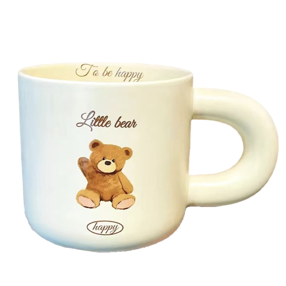 Cana cu capac din ceramica si lingurita Pufo Happy Bear pentru cafea sau ceai, 350 ml, alb