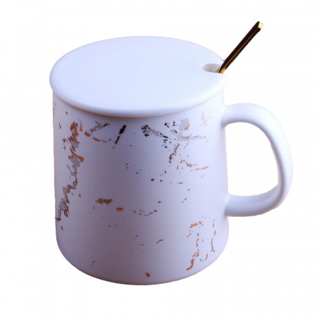 Cana cu capac din ceramica si lingurita Pufo Mistery pentru cafea sau ceai, 300 ml, alb