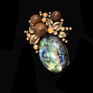 brosa eleganta