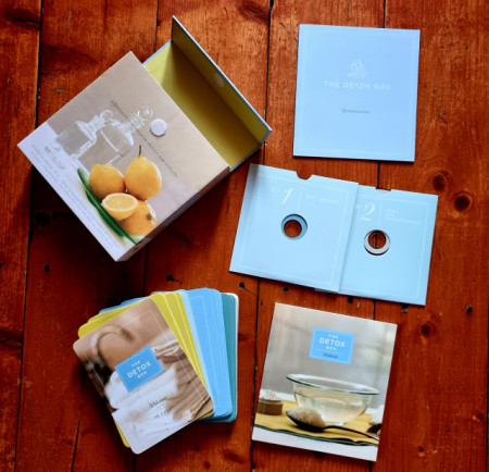 Mark Hyman, M.D. - The Detox Box. A Program for Greater Health and Vitality (editie harcover, in cutie speciala) - Img 2