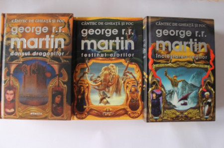 George R. R. Martin - Urzeala tronurilor. Saga Cantec de gheata si foc (serie completa, 5 vol., editie hardcover - Urzeala tronurilor. Inclestarea regilor. Iuresul sabiilor. Festinul ciorilor. Dansul dragonilor) - Img 2