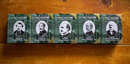Vasile Alecsandri - Scrieri esentiale (5 vol. in caseta speciala, format liliput, hardcover)