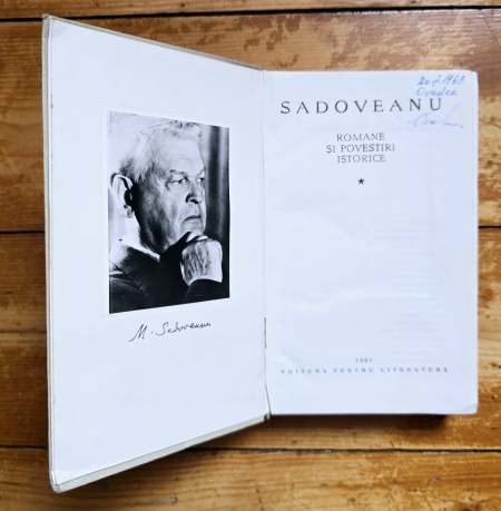 Mihail Sadoveanu - Romane si povestiri istorice (2 vol., editie bibliofila, hardcover) - Img 3