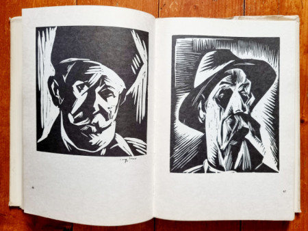 Nagy Imre - Ketszaz rajz (editie hardcover, in limba maghiara, cu autograf) - Img 4