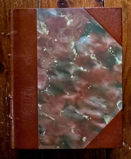 Pierre-Augustin Caron de Beaumarchais - Le Barbier de Seville. Le mariage de Figaro (editie hardcover, frumos relegata, in etui special) - Img 4