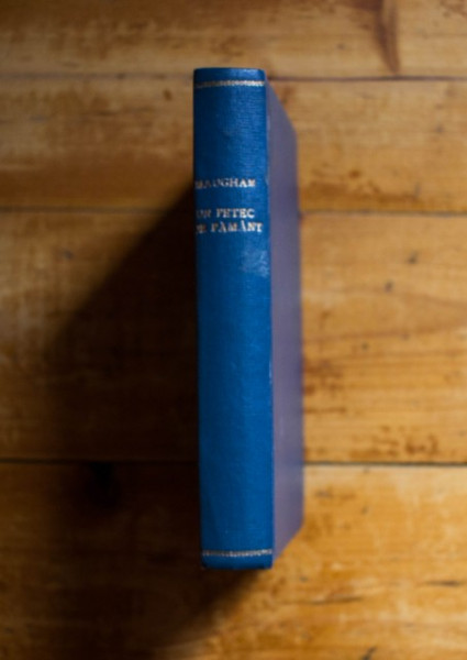 W. Somerset Maugham - Un petec de pamant (editie hardcover, interbelica, frumos relegata)