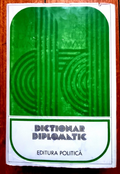 Colectiv autori - Dictionar diplomatic (editie hardcover)