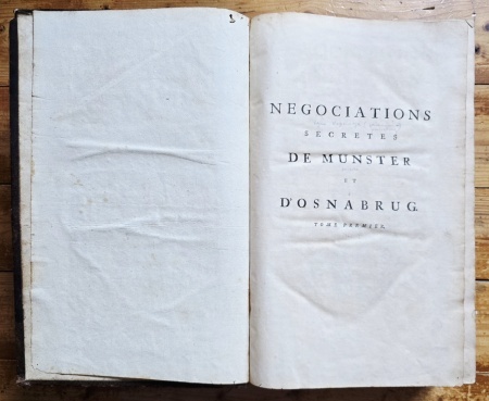 (Jean Le Clerc) - Negociations secretes touchant la paix de Munster et d`Osnabrug I-II (2 vol., editie hardcover, frumos relegata) - Img 4