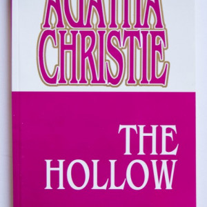 Agatha Christie - The Hollow