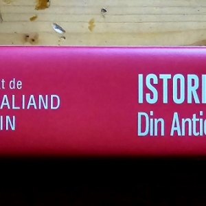 Gerard Chaliand, Arnaud Blin (coord.) - Istoria terorismului. Din Antichitate pana la Daesh (editie hardcover) - Img 2