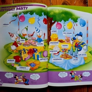 Reader`s Digest - Disney`s Magic English. My First Dictionary / Primul meu dictionar (editie hardcover, bilingva, romano-engleza) - Img 2