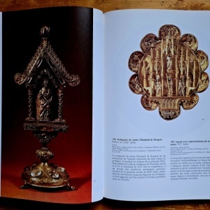 Colectiv autori - L`Ermitage. Culture primitive. Art antique. Art de l`Orient. Art d`Europe occidentale. Culture russe. Numismatique (editie hardcover, in limba franceza) - Img 5