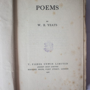 W. B. Yeats - Poems (editie hardcover, interbelica, limited edition) - Img 3