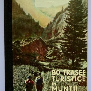 Dr. docent Al. Beldie - 80 trasee turistice in Muntii Bucegi. Ghid turistic (editie hardcover)
