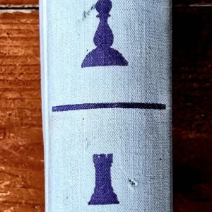 V. N. Panov (ed.) - 300 partide alese ale lui Alehin comentate de el insusi (editie hardcover)