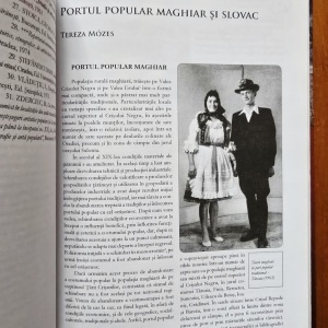 Colectiv autori - Monografia judetului Bihor. (I. Cadru natural, societate, civilizatie, II. Satul bihorean, III. Oameni din Bihor) (3 vol., editie hardcover) - Img 3