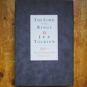 J.R.R. Tolkien - The Lord of The Rings (50th Anniversary Edition) (editie hardcover, bibliofila, in limba engleza, in caseta speciala) - Img 2