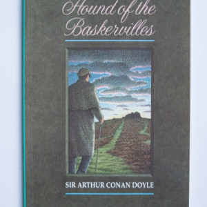 Sir Arthur Conan Doyle - The Hound of the Baskervilles (editie in limba engleza)