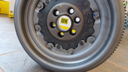 VOLANTA MASA DUBLA LUK CUTIE DSG 6+1 VW JETTA 2.0TDI 140CP / 150CP cu START STOP - Img 2