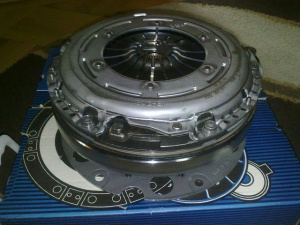 KIT AMBREIAJ cu VOLANTA MASA DUBLA SACHS AUDI A4 1.8 TFSI 170CP cu cod motor CJEB - Img 6
