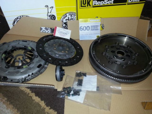KIT AMBREIAJ cu VOLANTA MASA DUBLA LUK SKODA SUPERB 3T 1.9 TDI 105CP - Img 2