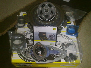 KIT AMBREIAJ DUBLU USCAT LUK cutie DSG 7+1 VW GOLF V 1.9 TDI 105CP - Img 2