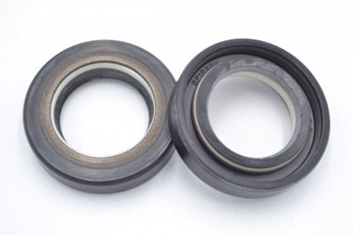 Simering HNBR CHO 24x38.2x8.5, TI, E28
