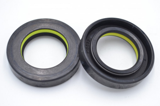 Simering TCS 27.5*45*9, TI y, I08, 27.5X45X9, 3315532,