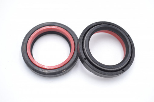 Simering HNBR N 23*32.7*5.5/7.5, TN AEBIgu, C68, 23X32,7X5,5/7,5, 0130829HNBR,
