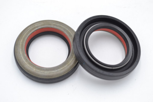 Simering OEM KOYO 26*39.8*8.4, CM TIgy, H01, 26X39,8X8,4, 30026K3, F00694