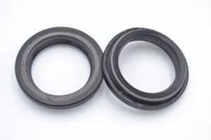 Simering HNBR CHO 27*37*3.5/7, AE, H44, 27X37X3,5/7, 0214159HNBR,