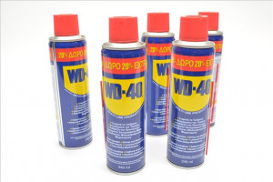 Spray Lubrifiant Multifunctional WD40, 240ML