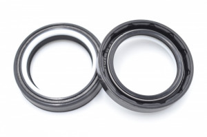 Simering HNBR CFW 32*44.5*8.5, TN BI, L81, 32X44.5X8.5 0520510HNBR,