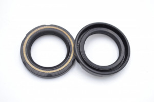 Simering TCS 22.3*32.3*5.5/7, BP BIu, C56, 22,3X32,3X5,5/7, 3303567,