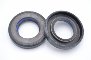 Simering R1 HNBR CHO 23.5x41x8.5, TIu, D52