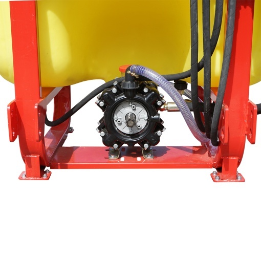 Erbicidator cu bazin 600L si brat 12m cu 25 diuze triple - Img 8