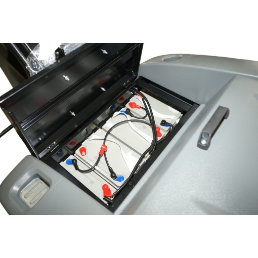 Masina de maturat stradala cu aspirare 48V/80Ah, 2.2kW, latime maturare 1380mm, cos colectare 120L, productivitate 8000 mp/h - Img 12