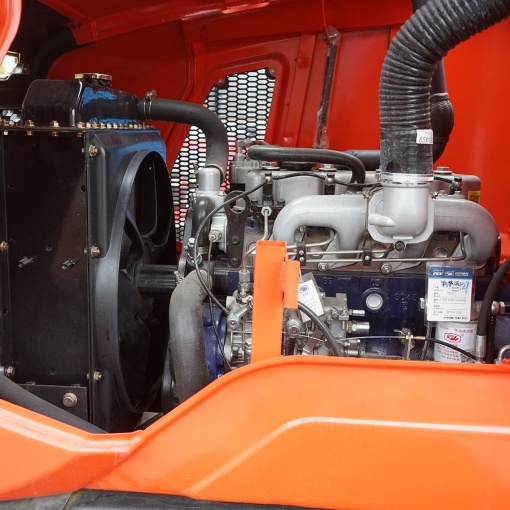 Motostivuitor 3.5T 4x4 OFF ROAD, motor diesel 57CP (42KW), inaltime ridicare 3m, roti 23.5/70-16 - Img 8