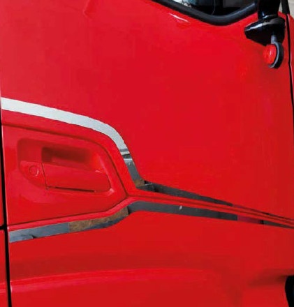 Set ornamente cromate usa IVECO S-WAY