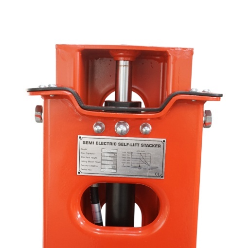 Transpalet semi-electric 500kg cu autoincarcare, baterie Li-ion 12V, 33Ah, inaltime ridicare 1300mm - Img 11