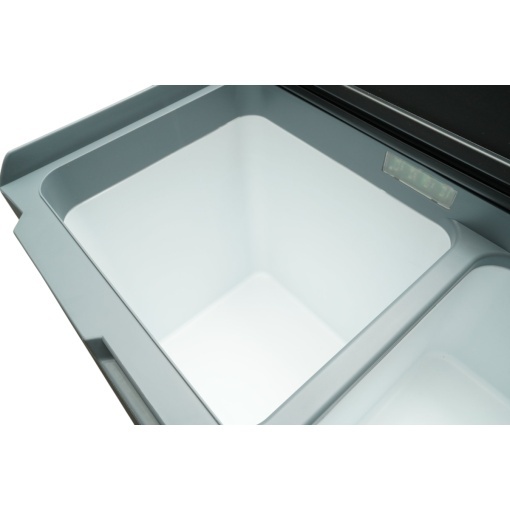Frigider auto 45L cu compresor 12V-24V-220V, 60W, afisaj LCD, zona dubla de racire, USB 630x390x490mm - Img 12
