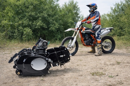 Motor complet Motocicleta Cross / Atv 125cc (cutie de viteze 4+0) - Img 2