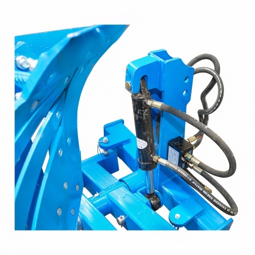 Plug agricol cu 2 trupite si cormane crestate reversibil hidraulic Konig Traktoren - Img 7