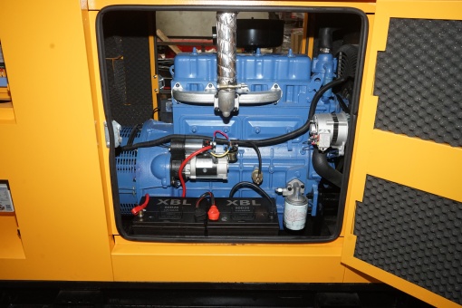 Generator electric trifazat insonorizat 27.5KVA, 230/400V, motor diesel Ricardo 30kW ZH4100D cu ATS integrat Breckner Germany - Img 10