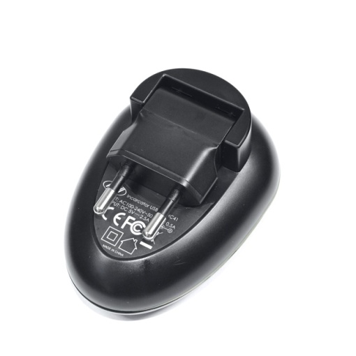 Pachet lanterna PNI Adventure F10 6W, 500lm, raza pana la 200m, focus si incarcator USB PNI HC41, 4 porturi USB - Img 5