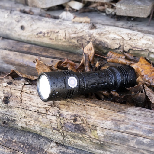 Pachet lanterna dubla PNI Adventure F200 din aluminiu cu LED, acumulator 4000mAh si Sticky Pad Drapel inclus - Img 10