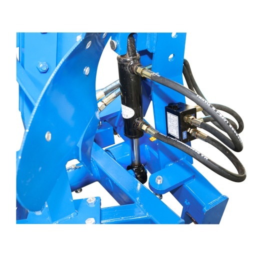 Plug agricol cu 3 trupite reversibil hidraulic, cormane mici Konig Traktoren - Img 6