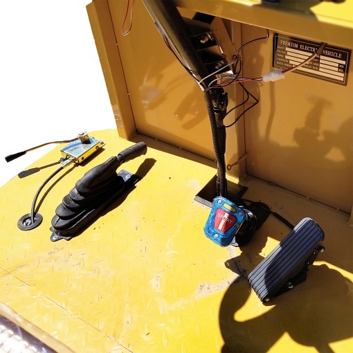 Carucior platforma electrica transport marfa cu bancheta si obloane 1200W, 60V, 2.5x1.25m sarcina maxima 1000Kg THOR - Img 5