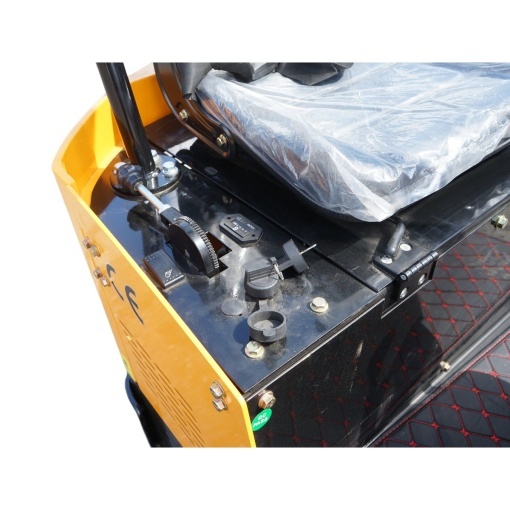 Mini excavator 1T cu semicabina, motor diesel 9.5CP, adancime sapare 1750mm, capacitate ridicare 350kg, latime cupa 380mm THOR - Img 11