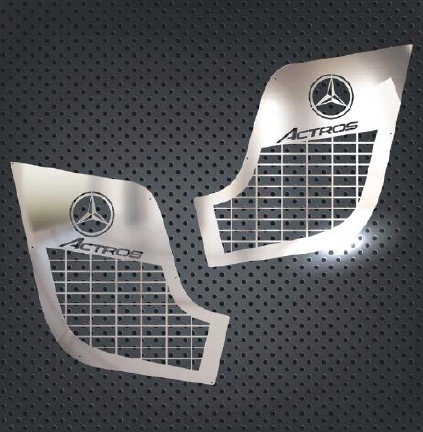 Set ornamente cromate aparatori noroi MERCEDES ACTROS 1845 / MP4 MP5